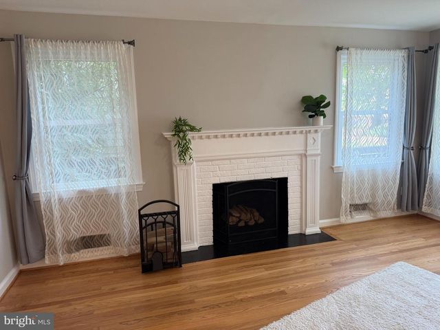 2637 N GREENBRIER ST, Arlington, VA 22207