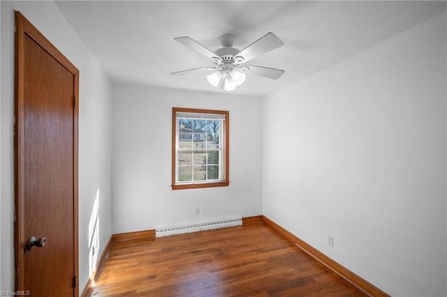 5021 Selena Street, Winston-salem, NC 27106