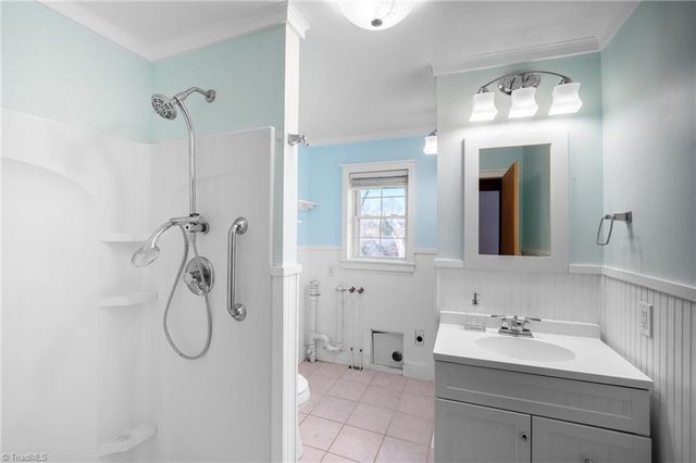 5021 Selena Street, Winston-salem, NC 27106