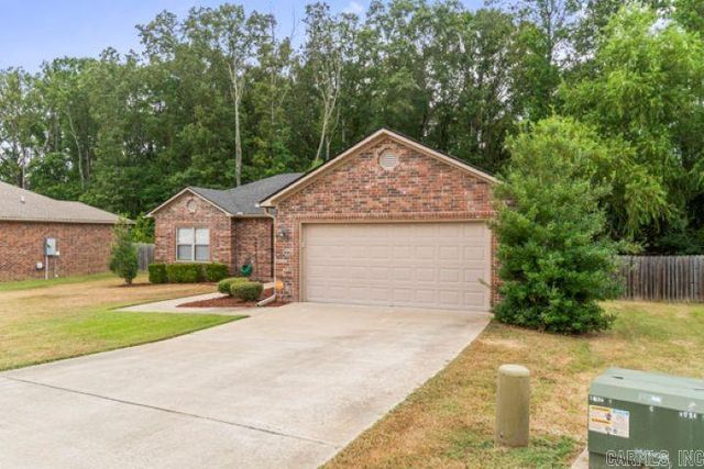 75 Huntington Court, Austin, AR 72007
