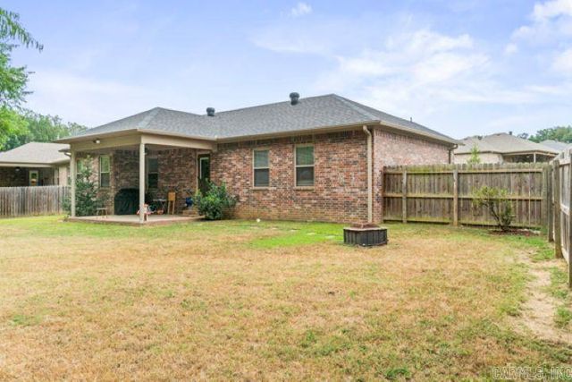 75 Huntington Court, Austin, AR 72007