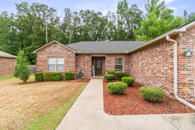 75 Huntington Court, Austin, AR 72007