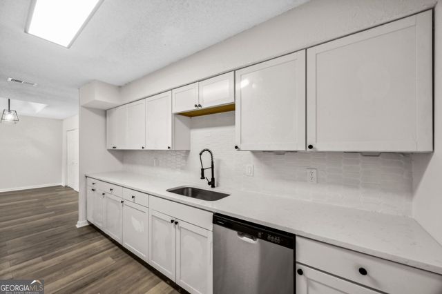 106 Meadow Court, Kingsland, GA 31548