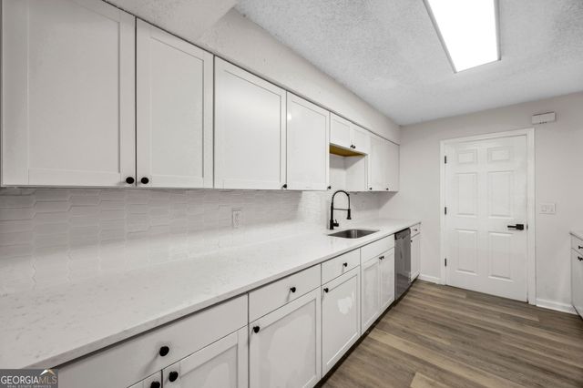 106 Meadow Court, Kingsland, GA 31548