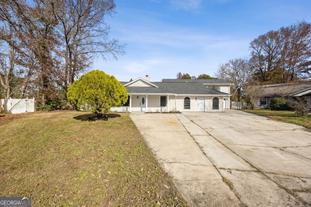 106 Meadow Court, Kingsland, GA 31548