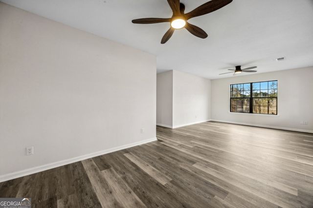 106 Meadow Court, Kingsland, GA 31548