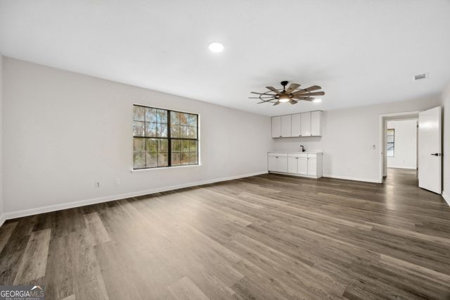 106 Meadow Court, Kingsland, GA 31548