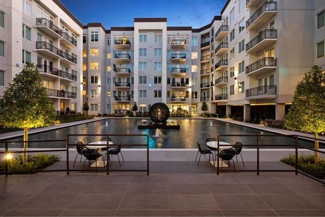 1317 Post Oak Park Drive 360, Houston, TX 77027