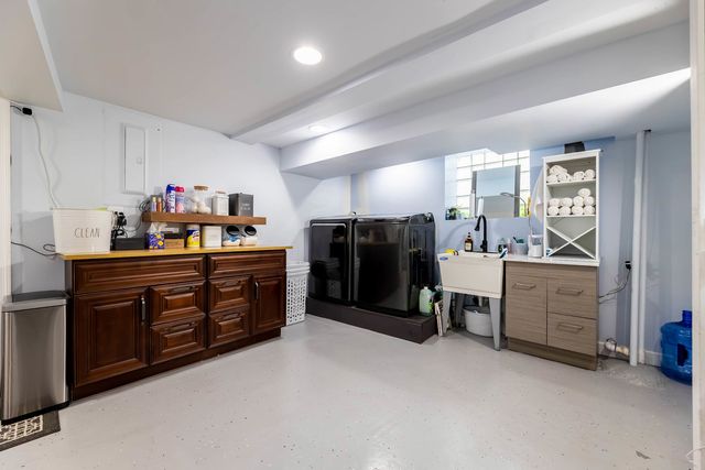 1621 S 60th Court, Cicero, IL 60804