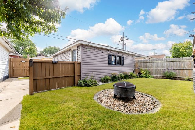 1621 S 60th Court, Cicero, IL 60804