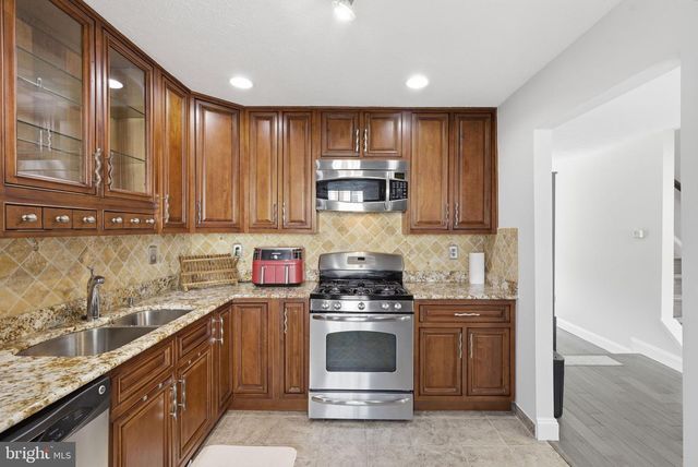 11505 COSCA PARK PL, Clinton, MD 20735