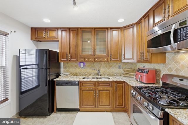 11505 COSCA PARK PL, Clinton, MD 20735