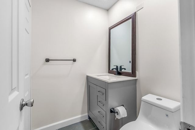 2700 S Oakland Forest Drive 305, Oakland Park, FL 33309