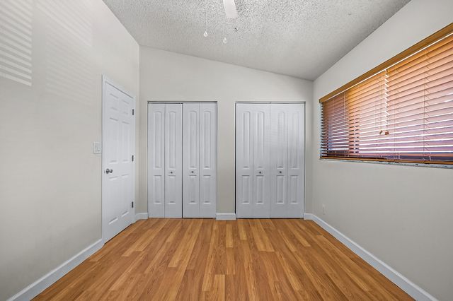 2700 S Oakland Forest Drive 305, Oakland Park, FL 33309