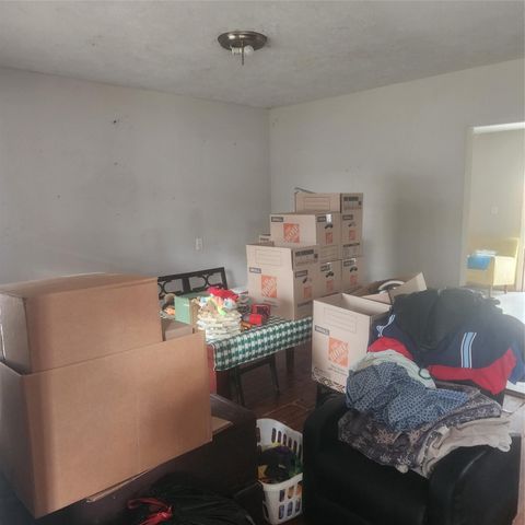 1206 N Commerce Street, Baytown, TX 77520