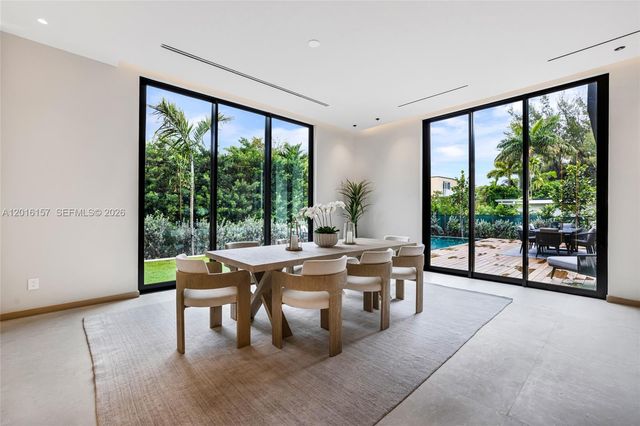 4550 N Jefferson Ave, Miami Beach, FL 33140