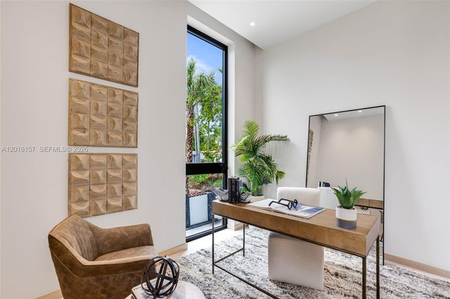4550 N Jefferson Ave, Miami Beach, FL 33140