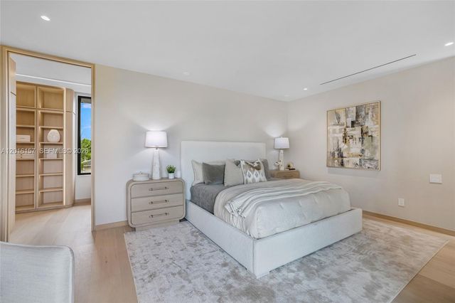 4550 N Jefferson Ave, Miami Beach, FL 33140