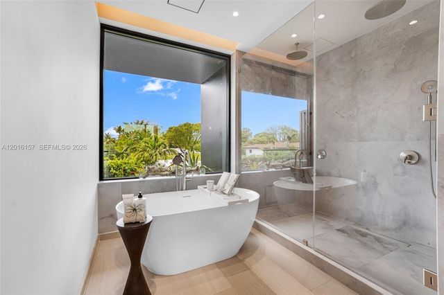 4550 N Jefferson Ave, Miami Beach, FL 33140