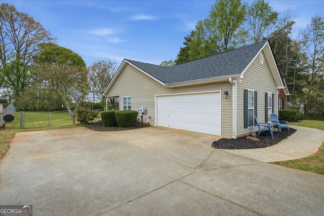 433 Spratlin Drive, Jefferson, GA 30549