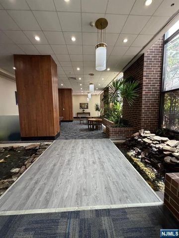 770 Anderson Avenue 20F, Cliffside Park, NJ 07010