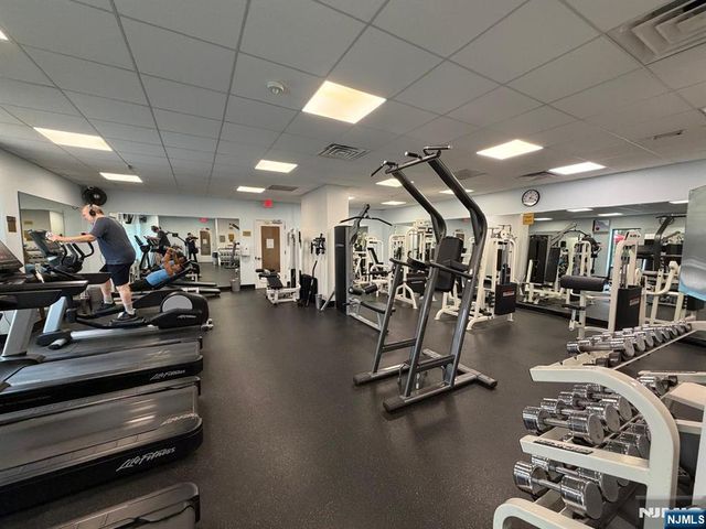 770 Anderson Avenue 20F, Cliffside Park, NJ 07010