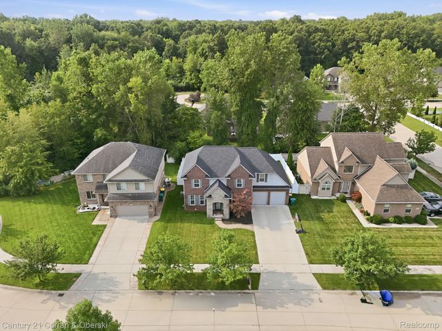 26643 Carly Drive, Brownstown Charter Township, MI 48174