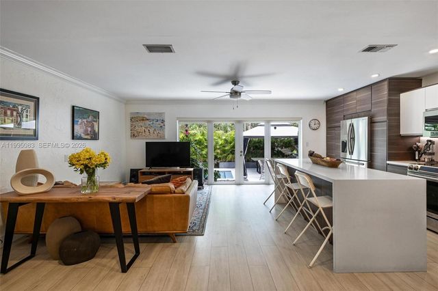 1437 Baracoa Ave, Coral Gables, FL 33146