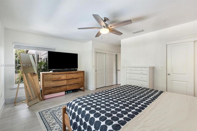 1437 Baracoa Ave, Coral Gables, FL 33146