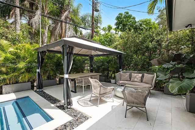 1437 Baracoa Ave, Coral Gables, FL 33146