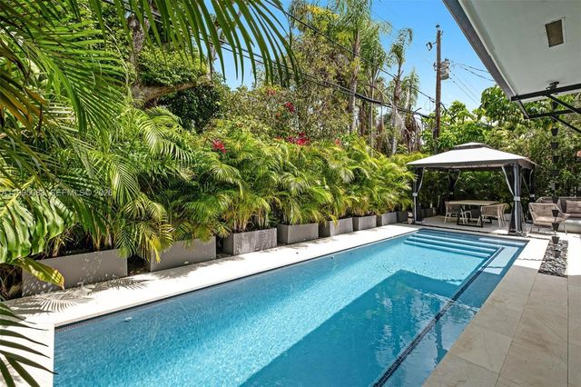 1437 Baracoa Ave, Coral Gables, FL 33146