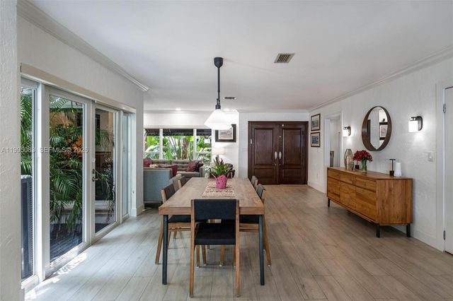 1437 Baracoa Ave, Coral Gables, FL 33146