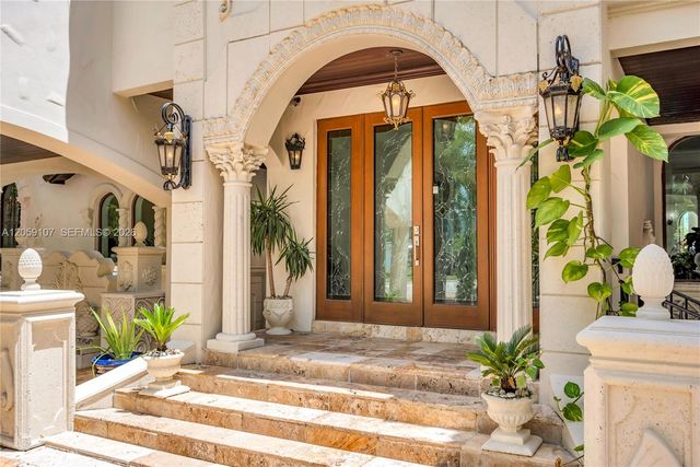 270 Atlantic Ave, Sunny Isles Beach, FL 33160