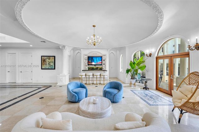 270 Atlantic Ave, Sunny Isles Beach, FL 33160