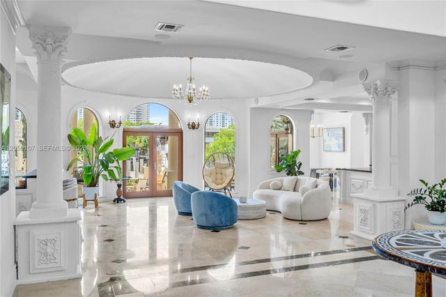 270 Atlantic Ave, Sunny Isles Beach, FL 33160
