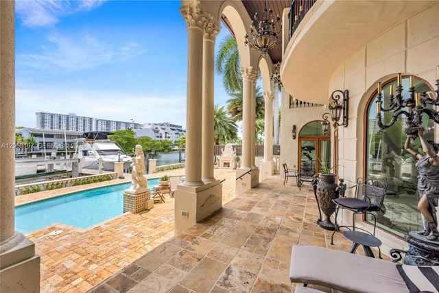 270 Atlantic Ave, Sunny Isles Beach, FL 33160