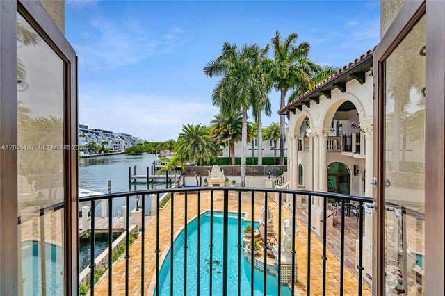 270 Atlantic Ave, Sunny Isles Beach, FL 33160