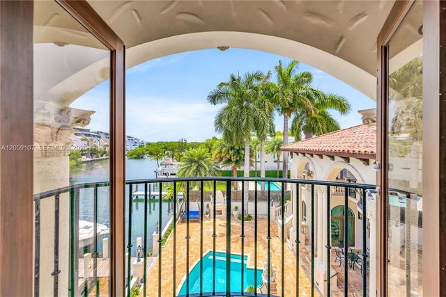 270 Atlantic Ave, Sunny Isles Beach, FL 33160
