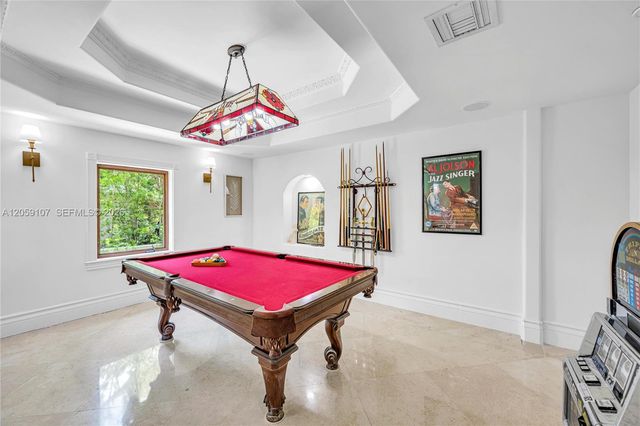 270 Atlantic Ave, Sunny Isles Beach, FL 33160