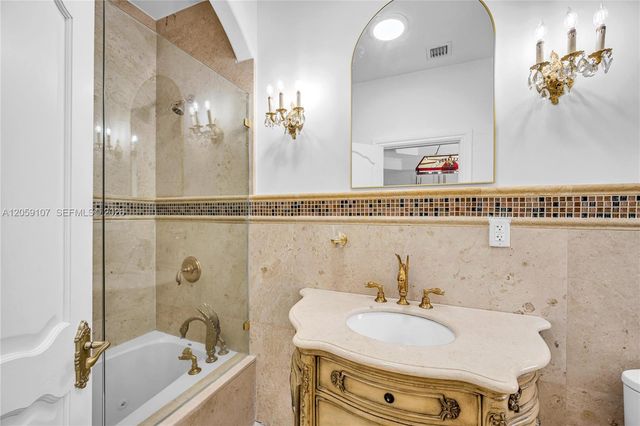 270 Atlantic Ave, Sunny Isles Beach, FL 33160