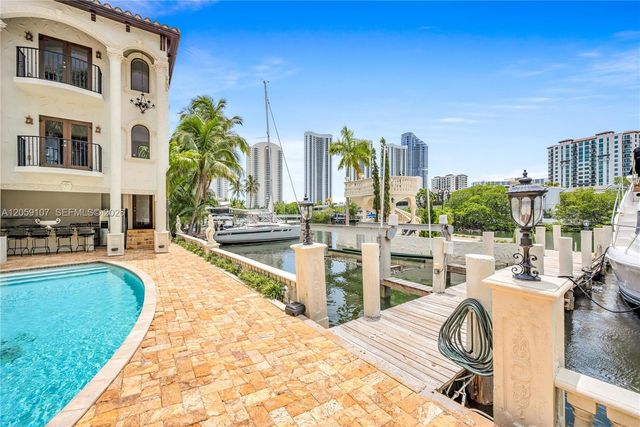 270 Atlantic Ave, Sunny Isles Beach, FL 33160