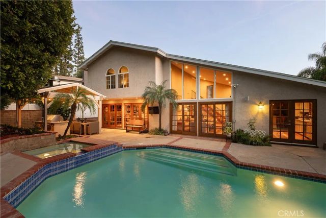 22815 Sparrowdell, Calabasas, CA 91302