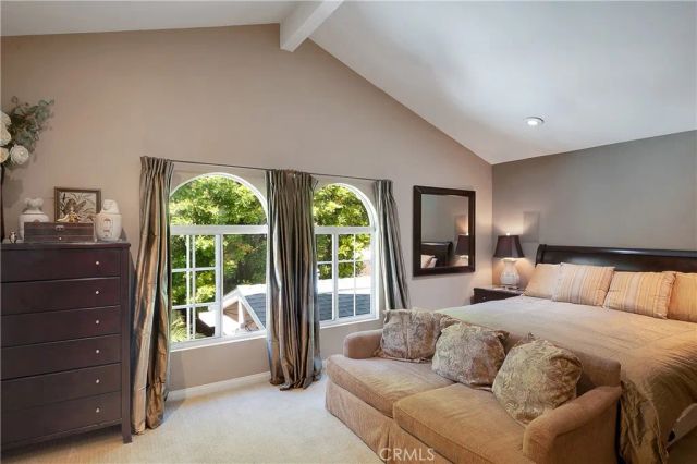 22815 Sparrowdell, Calabasas, CA 91302