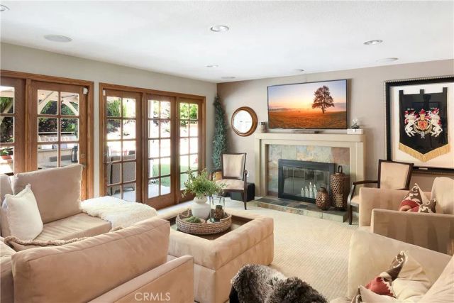 22815 Sparrowdell, Calabasas, CA 91302
