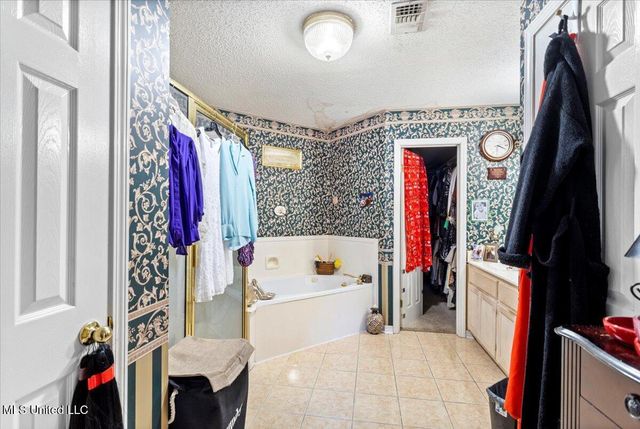 12455 Somerset Court, Gulfport, MS 39503