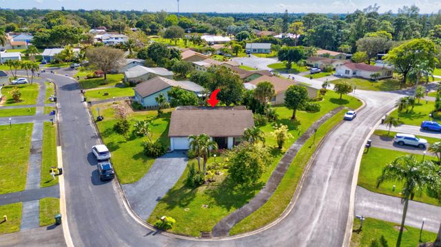 6137 Rainbow Circle, Greenacres, FL 33463