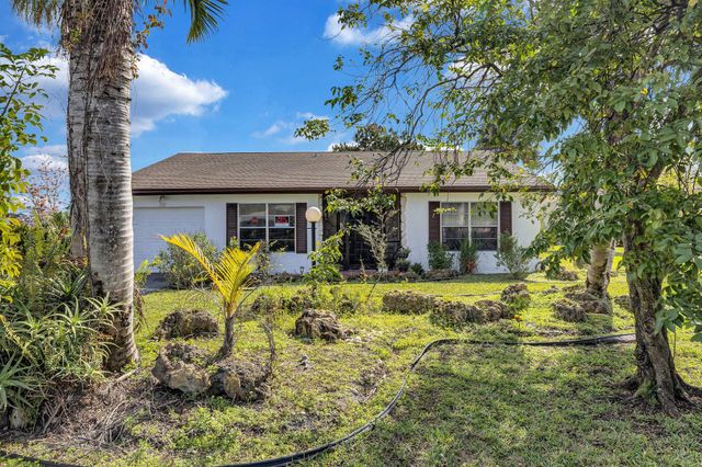 6137 Rainbow Circle, Greenacres, FL 33463