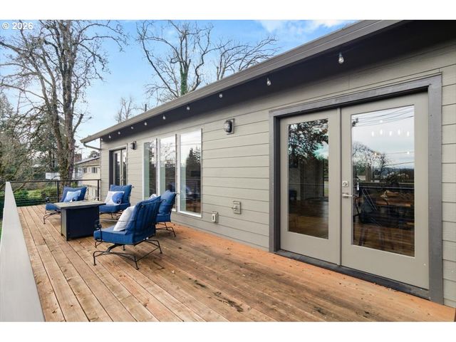 5645 W A St, West Linn, OR 97068