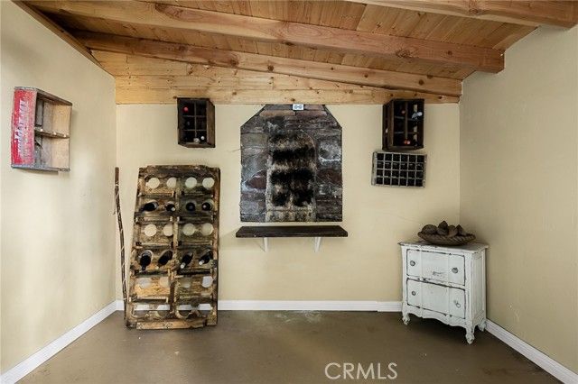 196 Ponderosa Dr, Cedar Glen, CA 92321