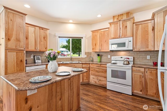 4597 Orcas Way, Ferndale, WA 98248